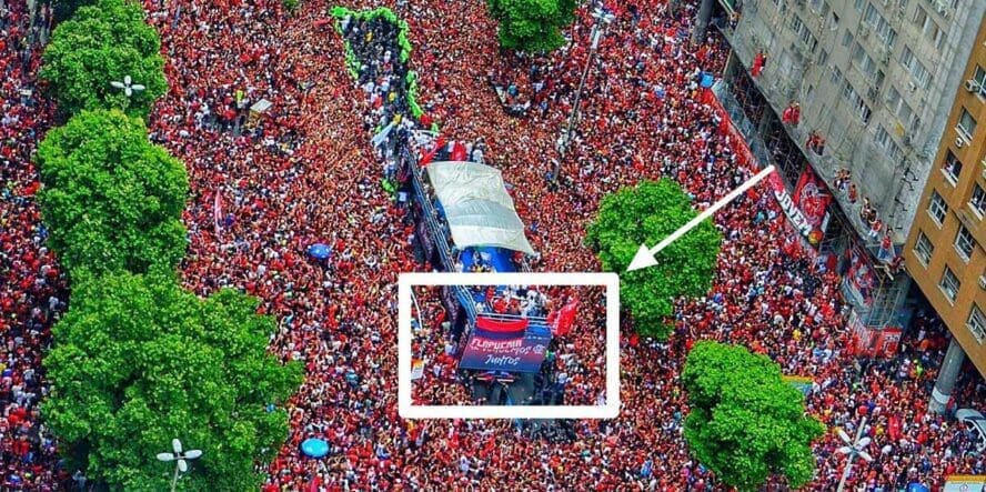 احتفال الشعب البرازيلي بفريق فلامنجو